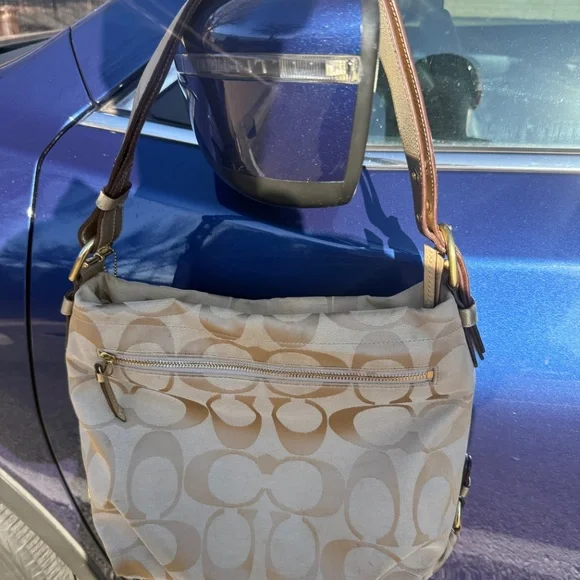 Coach y2k Carly Handbag - Picture 2 of 10